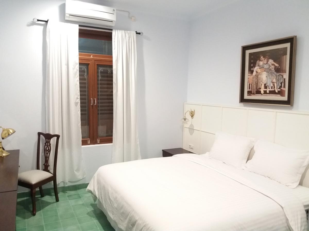 Griya Asih Hotel Джокякарта Екстериор снимка